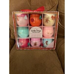 Enchante Accessories Body Scrub Collection Women 8pc Multi Holiday Gift Set